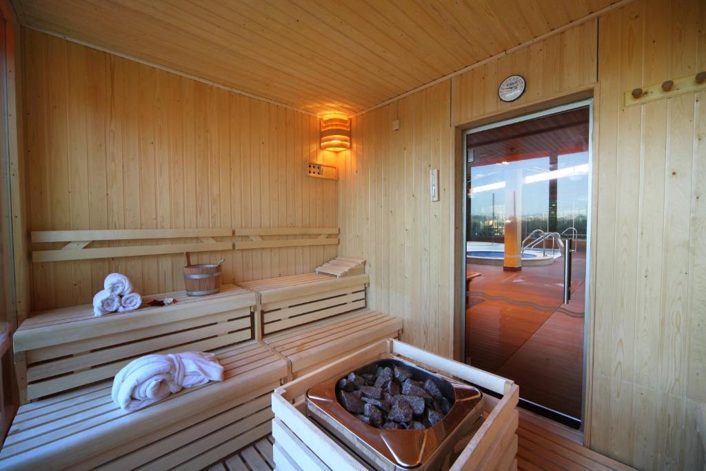 Aparthotel Estrella De Mar Hotell 4*